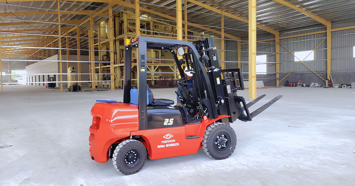 xe nâng dầu 2,5 tấn dòng A ưu điểm vượt trội