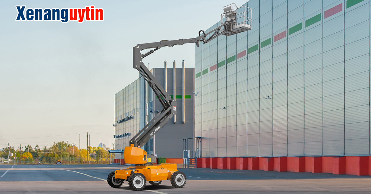 Xe nâng người Boom Lift