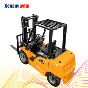 Sản phẩm xe nâng điện 2 tấn mới