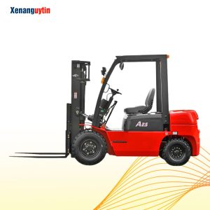 Xe nâng dầu 2.5 tấn dòng A
